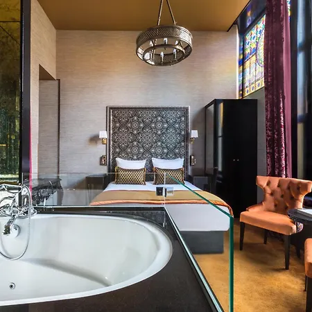 The Toren Amsterdam, By The Pavilions 4* Amsterdam