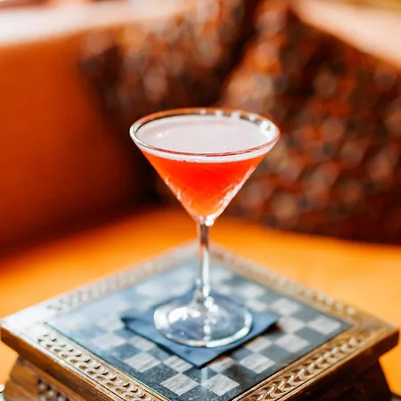 The Toren Amsterdam, By The Pavilions 4*