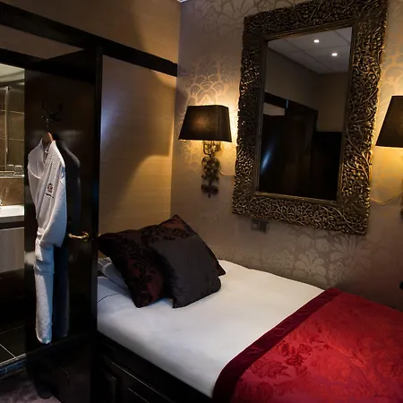 The Toren Amsterdam, By The Pavilions 4*