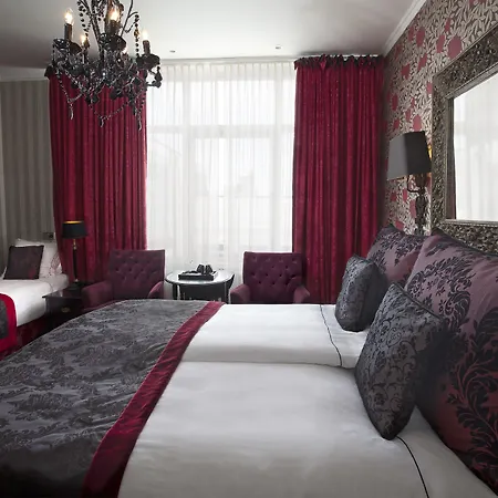 호텔 The Toren Amsterdam, By The Pavilions 4*