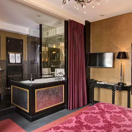 The Toren Amsterdam, By The Pavilions מלון