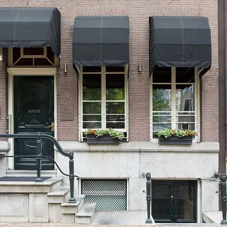 Hotel The Toren Amsterdam, By The Pavilions 4*