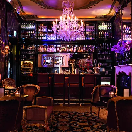 The Toren Amsterdam, By The Pavilions Amesterdão