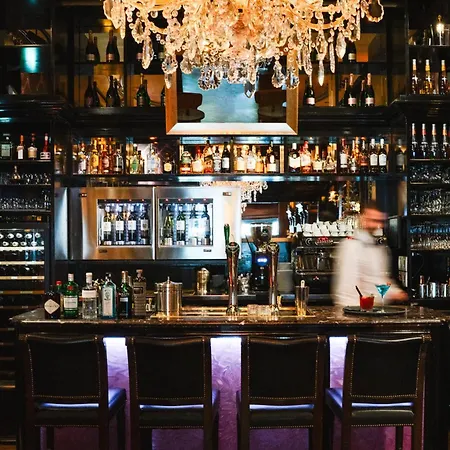 The Toren Amsterdam, By The Pavilions