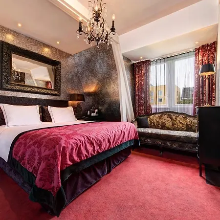 The Pavilions Amsterdam, The Toren Hotel Amsterdam