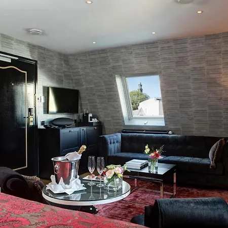 The Pavilions Amsterdam, The Toren Hotel
