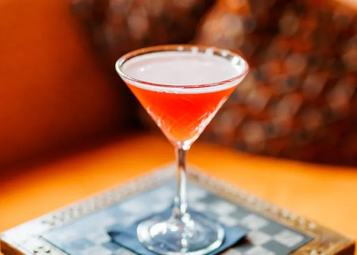 The Toren Amsterdam, By The Pavilions 4*