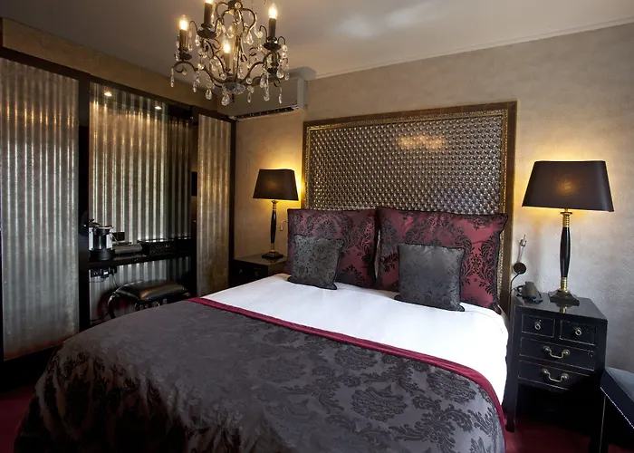 The Toren Amsterdam, By The Pavilions 4* Amsterdam