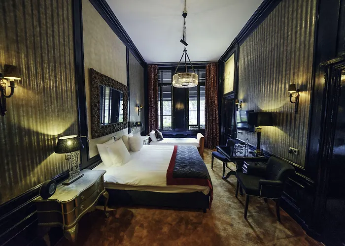 Hotel The Toren Amsterdam, By The Pavilions 4*