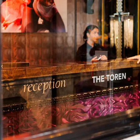 The Toren Amsterdam, By The Pavilions 酒店